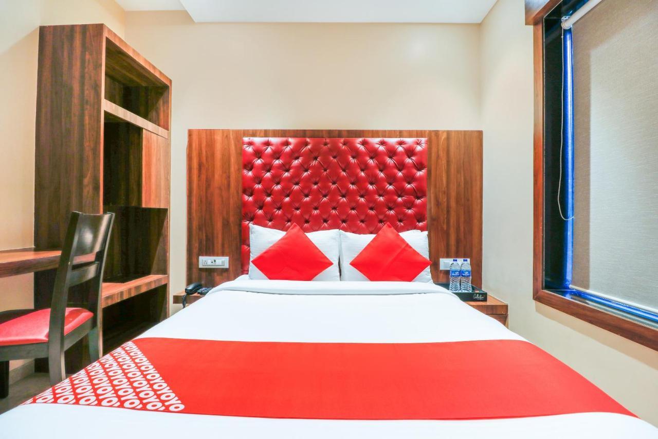 מומביי Oyo 70475 Hotel Sea Breeze מראה חיצוני תמונה