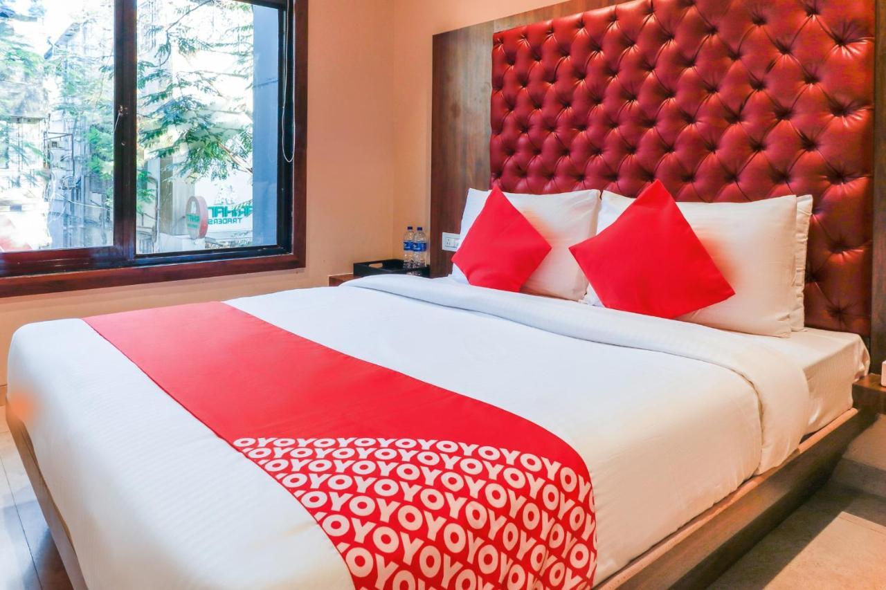 מומביי Oyo 70475 Hotel Sea Breeze מראה חיצוני תמונה